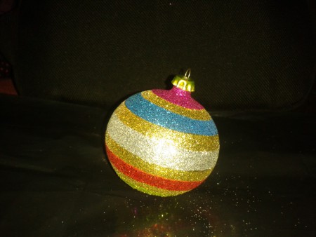 Esfera de  varios colores $65.00 la docena